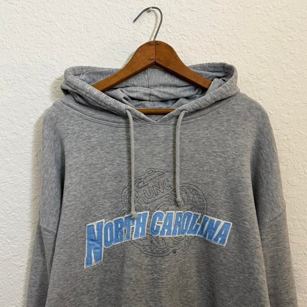 Vintage North Carolina UNC Men's XXL Hoodie Sports Uni Collegiate